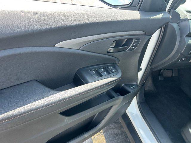 used 2022 Honda Pilot car, priced at $33,295
