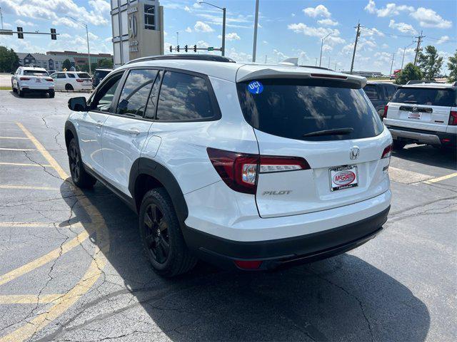 used 2022 Honda Pilot car, priced at $33,295