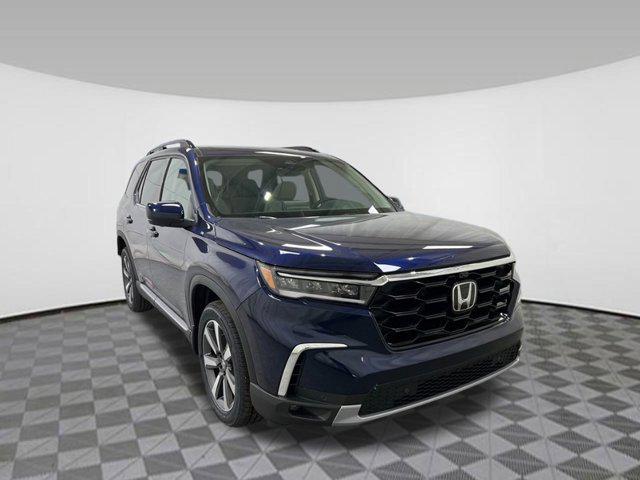 new 2025 Honda Pilot car, priced at $47,276