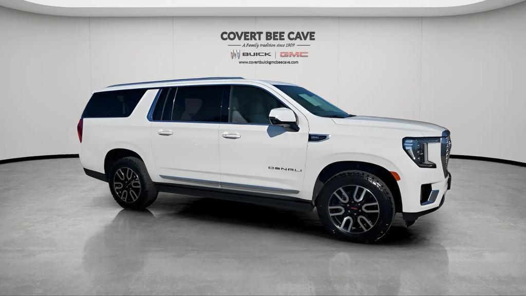 used 2021 GMC Yukon XL car, priced at $51,977
