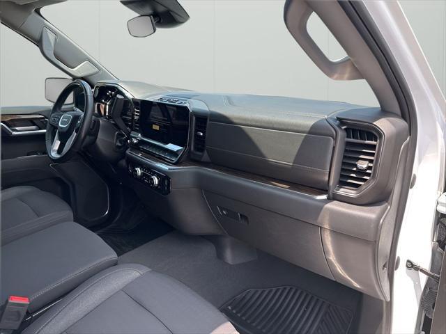 used 2023 GMC Sierra 1500 car, priced at $38,900