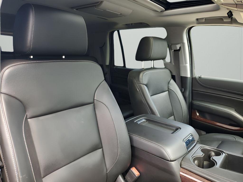 used 2020 GMC Yukon car, priced at $31,902