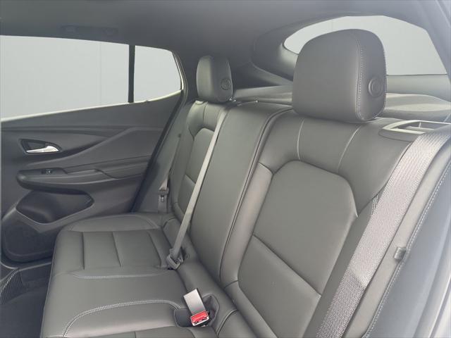 new 2025 Buick Envista car, priced at $28,374