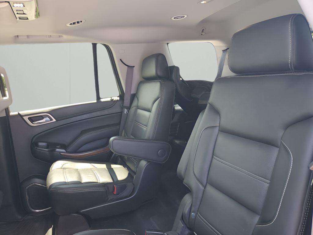 used 2019 GMC Yukon car, priced at $29,399