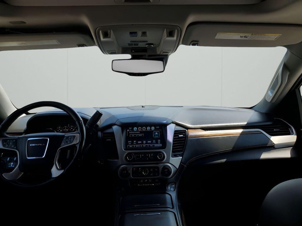 used 2019 GMC Yukon car, priced at $29,399