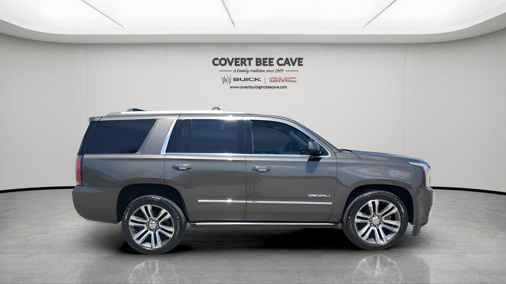 used 2019 GMC Yukon car, priced at $29,399