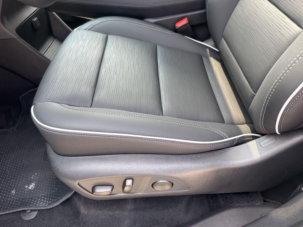 new 2025 Buick Enclave car, priced at $50,999