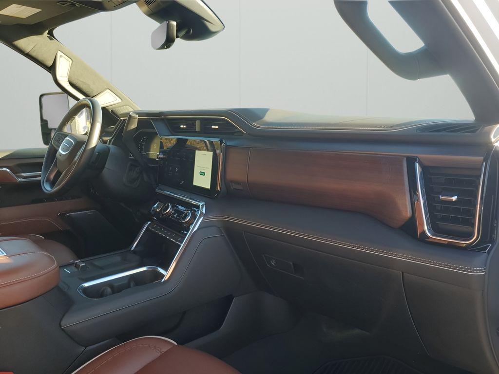 used 2024 GMC Sierra 2500 car, priced at $81,136