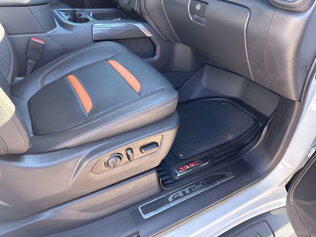 used 2021 GMC Sierra 1500 car, priced at $42,977