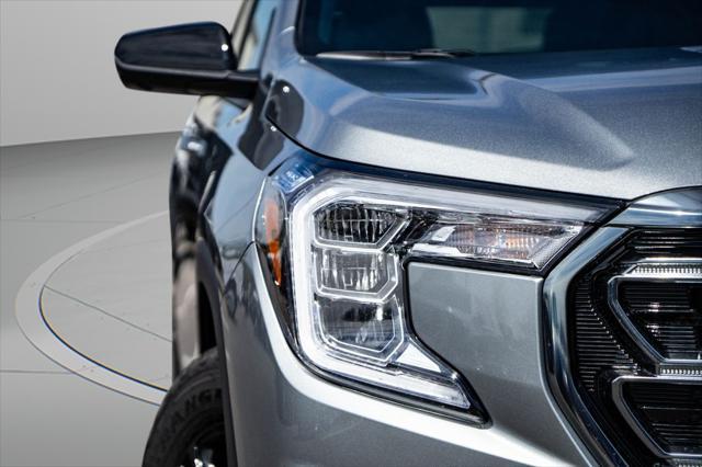 new 2024 GMC Terrain car, priced at $32,000