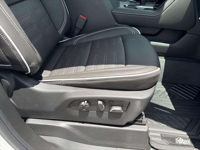 new 2025 GMC Sierra 1500 car, priced at $83,264
