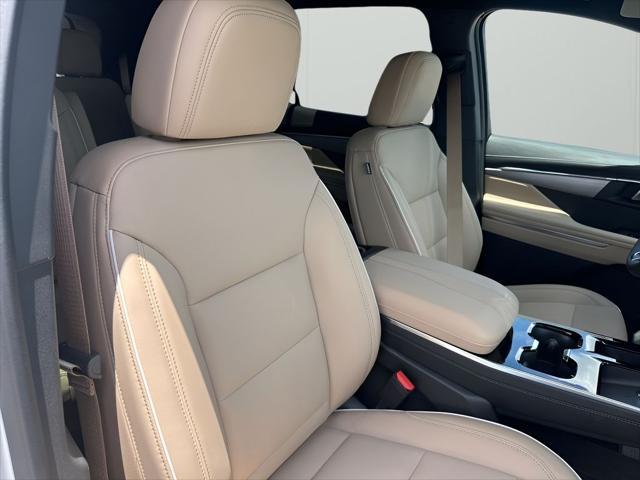 new 2025 Buick Enclave car, priced at $45,335