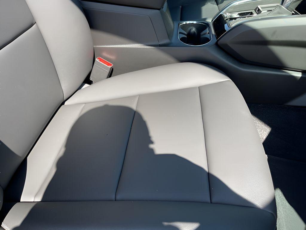 new 2025 GMC Canyon car, priced at $40,320