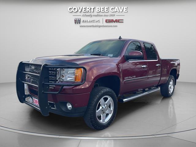 used 2014 GMC Sierra 2500 car, priced at $32,500