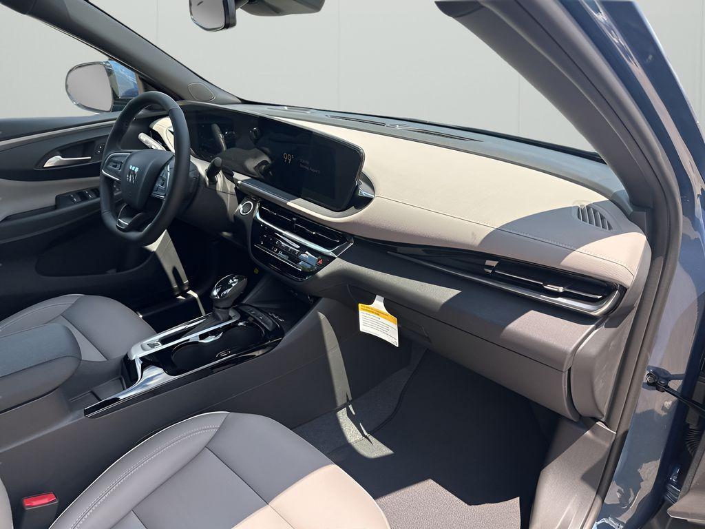 new 2025 Buick Envista car, priced at $29,884