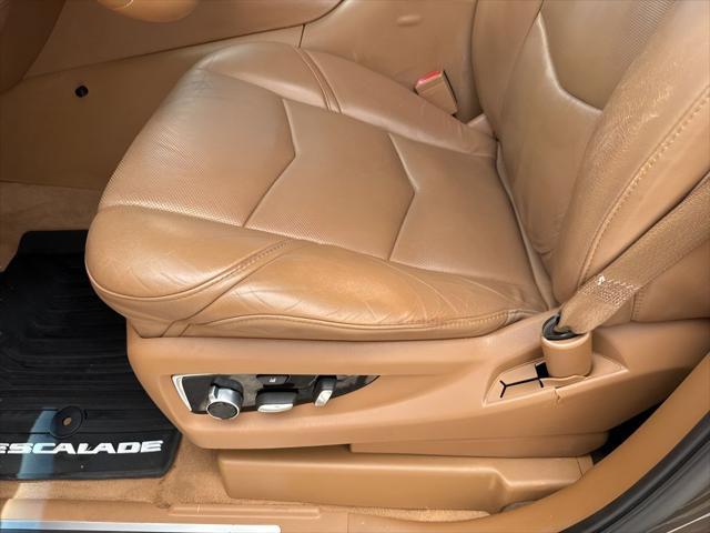 used 2016 Cadillac Escalade ESV car, priced at $27,864