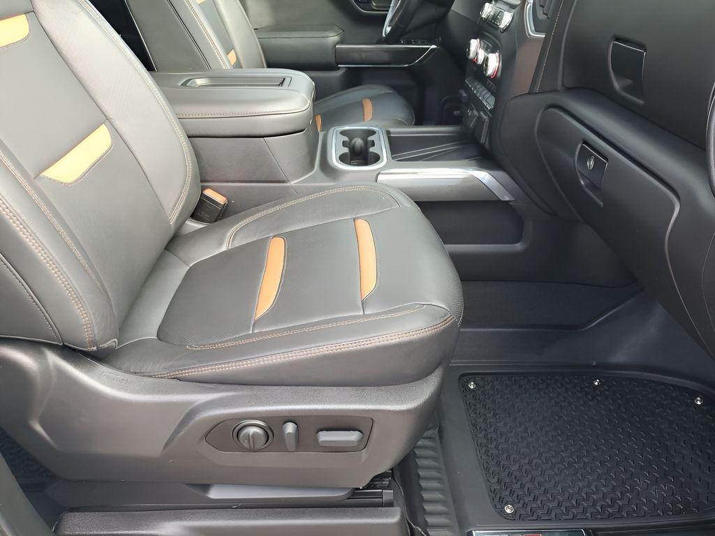 used 2022 GMC Sierra 1500 car, priced at $35,727