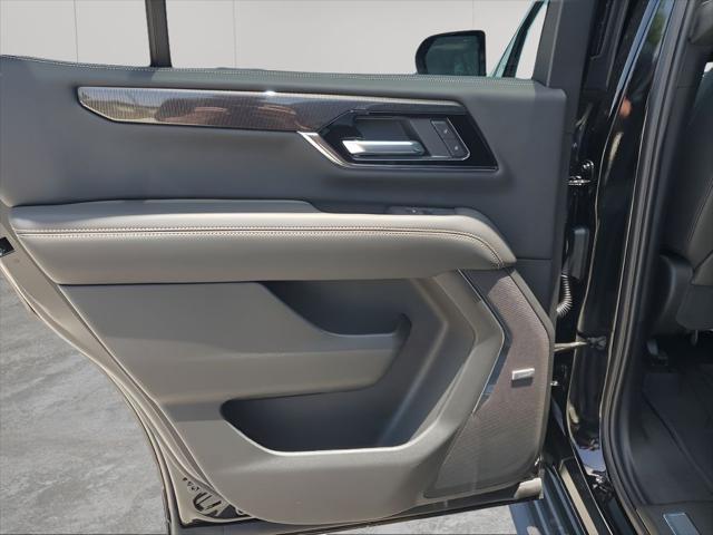 new 2025 GMC Yukon car, priced at $75,925