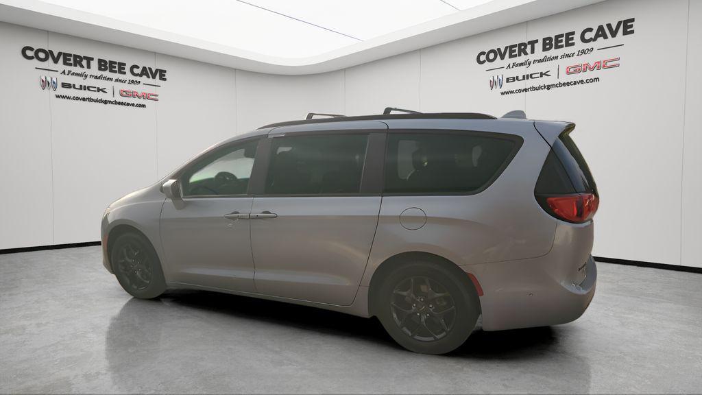 used 2019 Chrysler Pacifica car, priced at $18,486