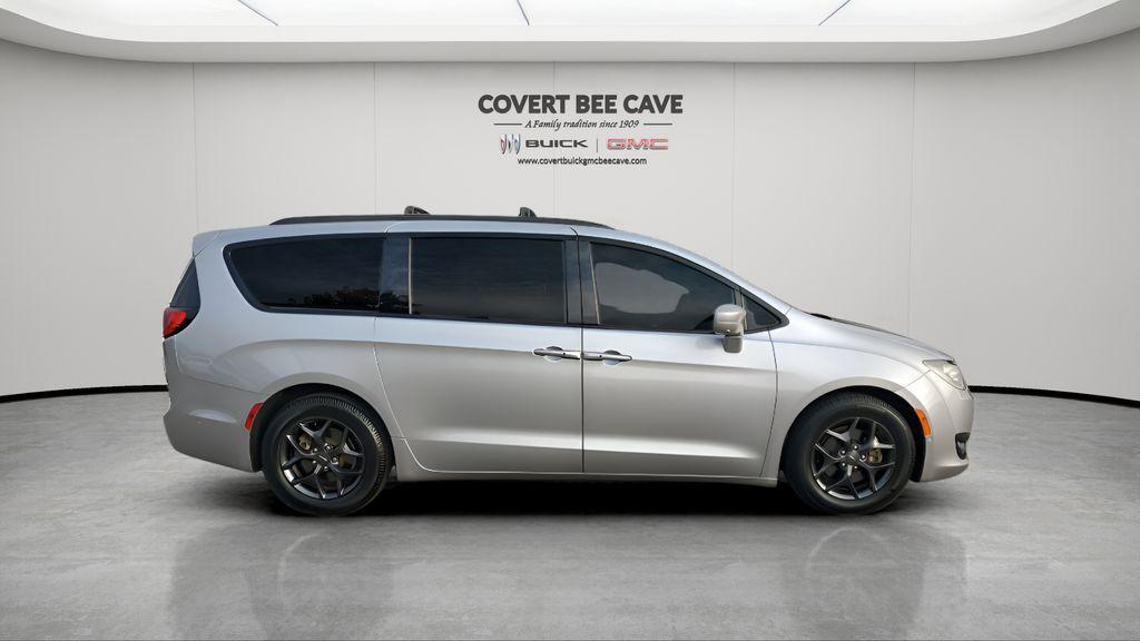 used 2019 Chrysler Pacifica car, priced at $18,486