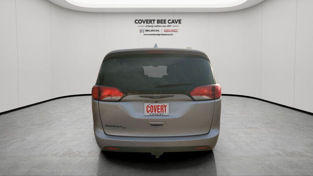 used 2019 Chrysler Pacifica car, priced at $18,486