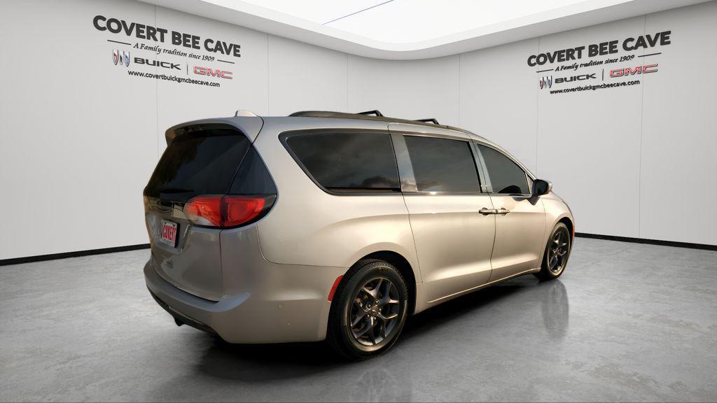 used 2019 Chrysler Pacifica car, priced at $18,486