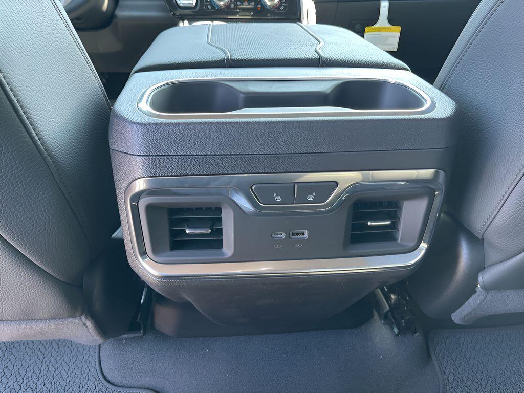 new 2025 GMC Sierra 1500 car, priced at $70,255