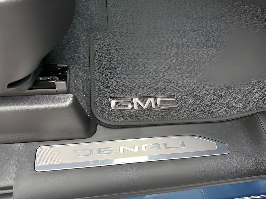 new 2025 GMC Sierra 1500 car, priced at $66,524