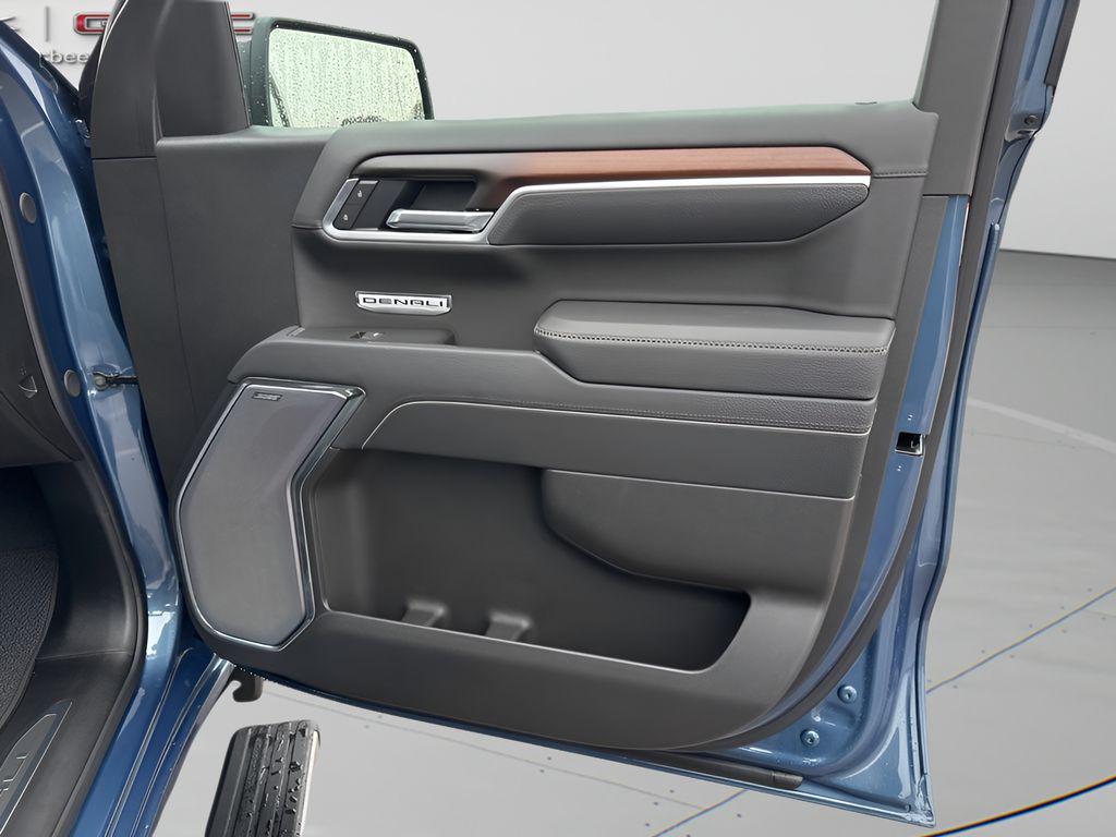 new 2025 GMC Sierra 1500 car, priced at $66,524
