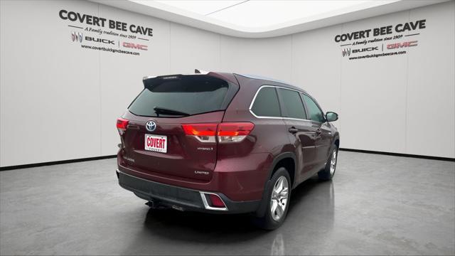 used 2017 Toyota Highlander Hybrid car, priced at $21,074