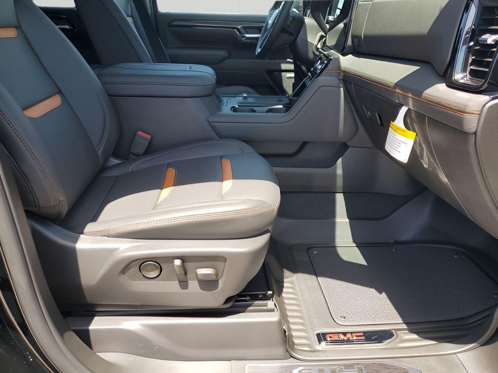 new 2025 GMC Sierra 2500 car, priced at $80,258