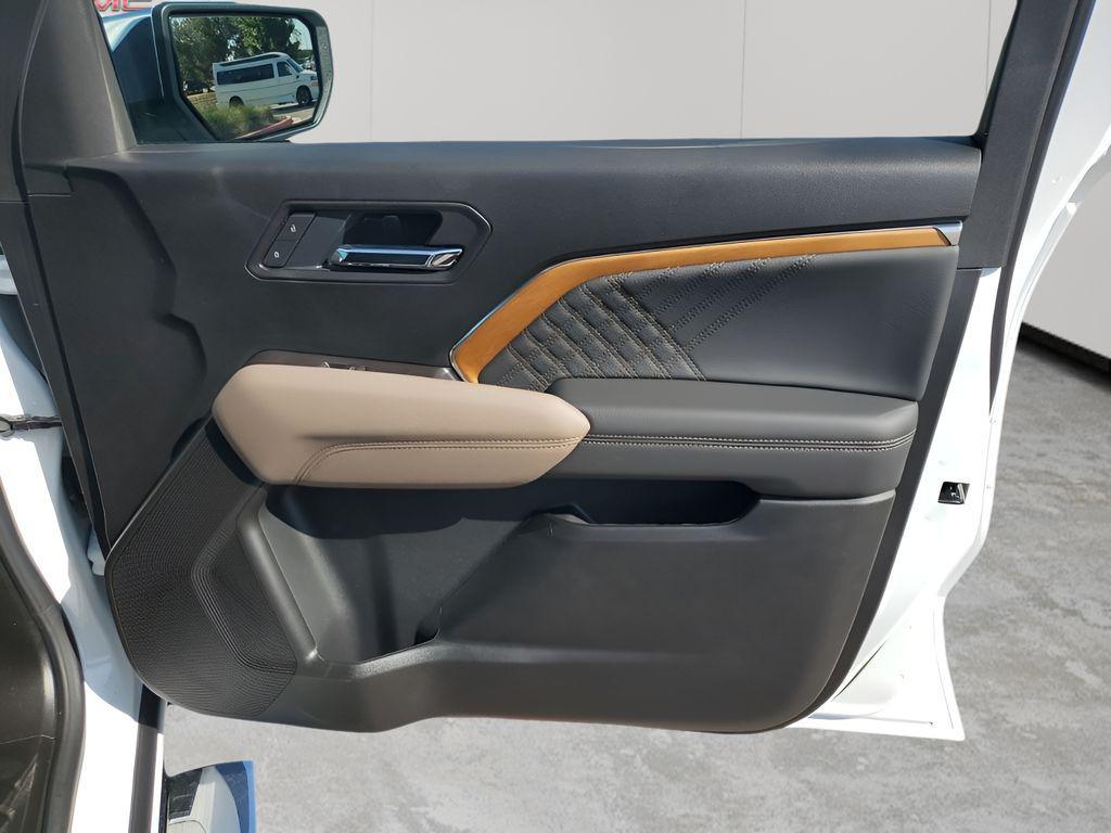 new 2026 GMC Canyon car, priced at $55,694