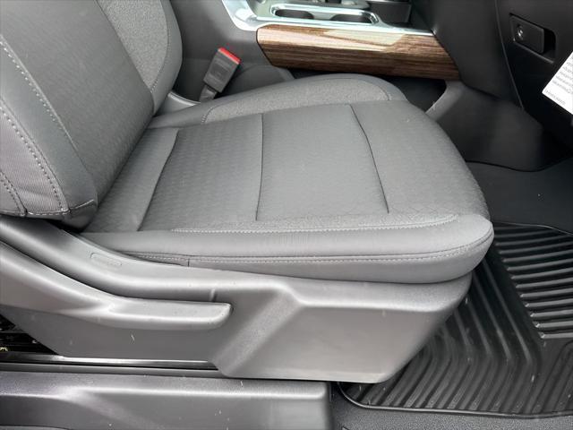new 2025 GMC Sierra 1500 car, priced at $48,085
