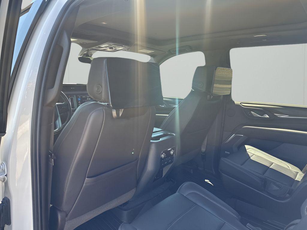 used 2021 GMC Yukon car, priced at $44,535