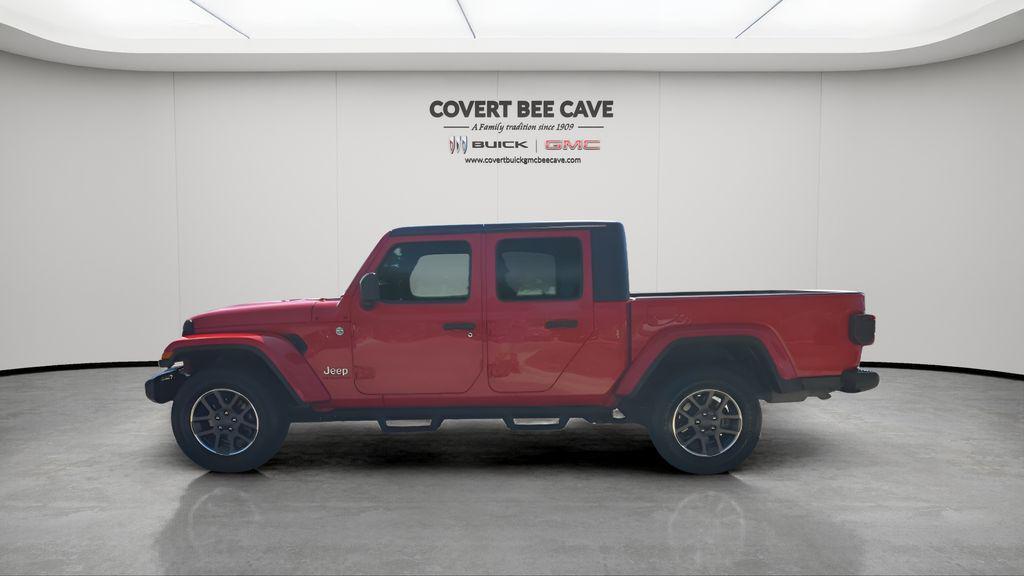 used 2020 Jeep Gladiator car, priced at $30,506