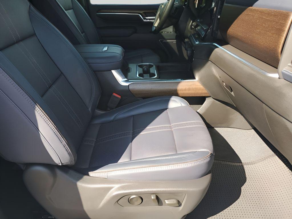 used 2024 Chevrolet Silverado 2500 car, priced at $66,449