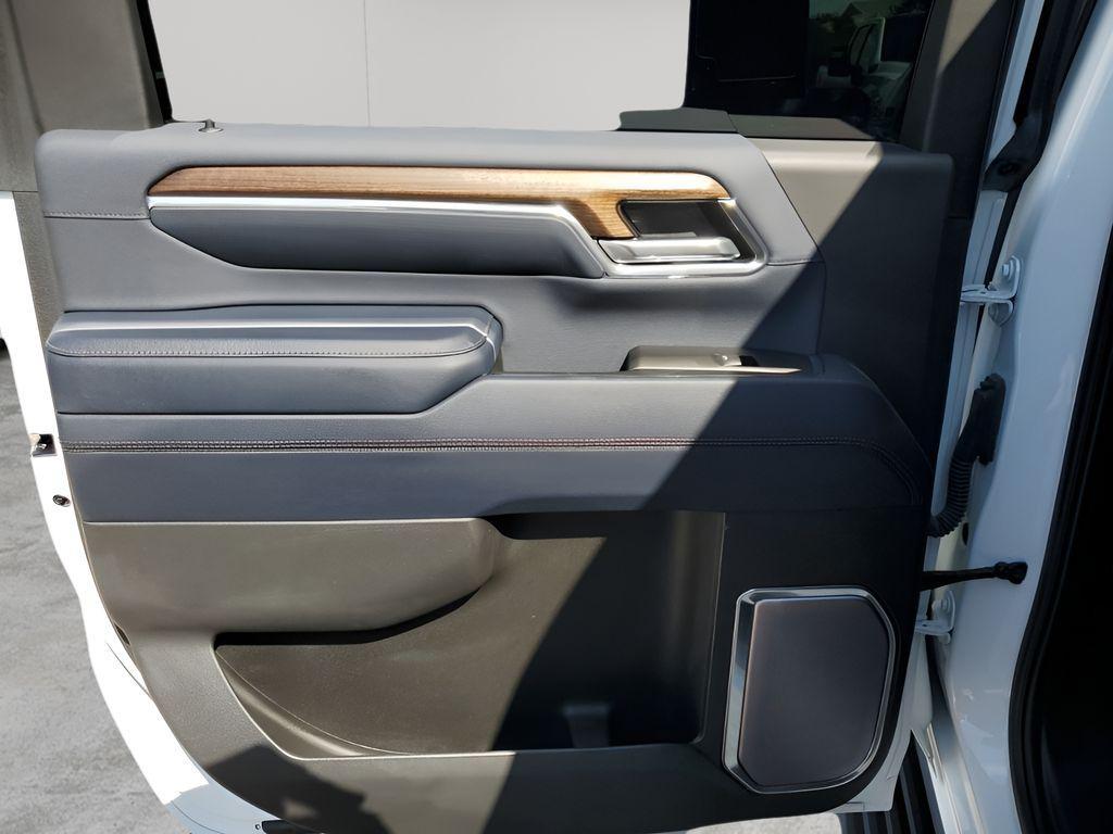 used 2024 Chevrolet Silverado 2500 car, priced at $66,449