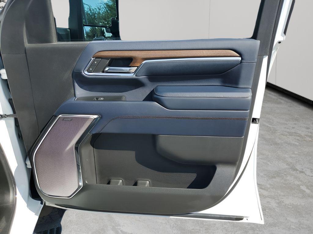 used 2024 Chevrolet Silverado 2500 car, priced at $66,449