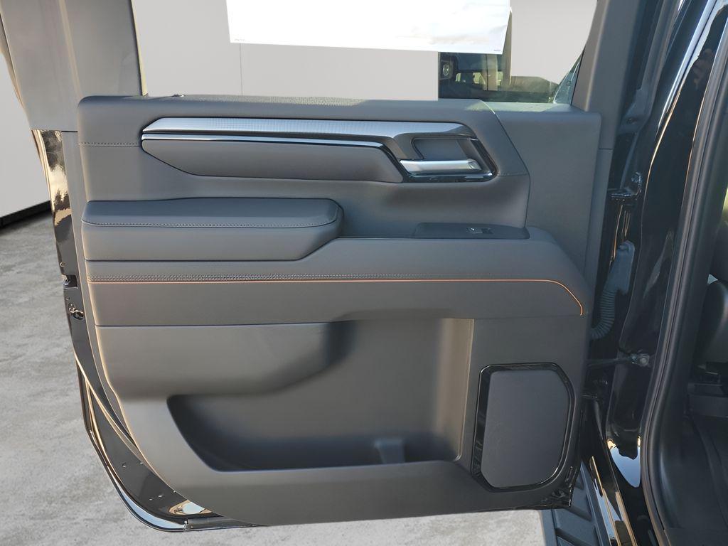 new 2025 GMC Sierra 2500 car, priced at $82,601