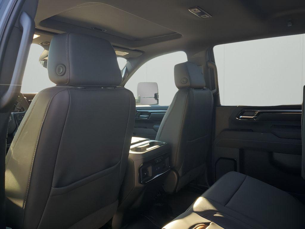 new 2025 GMC Sierra 2500 car, priced at $82,601