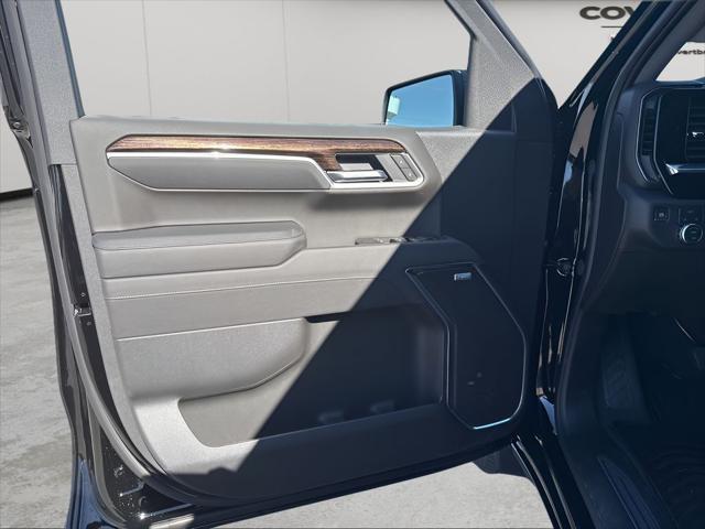 new 2025 GMC Sierra 1500 car, priced at $51,295