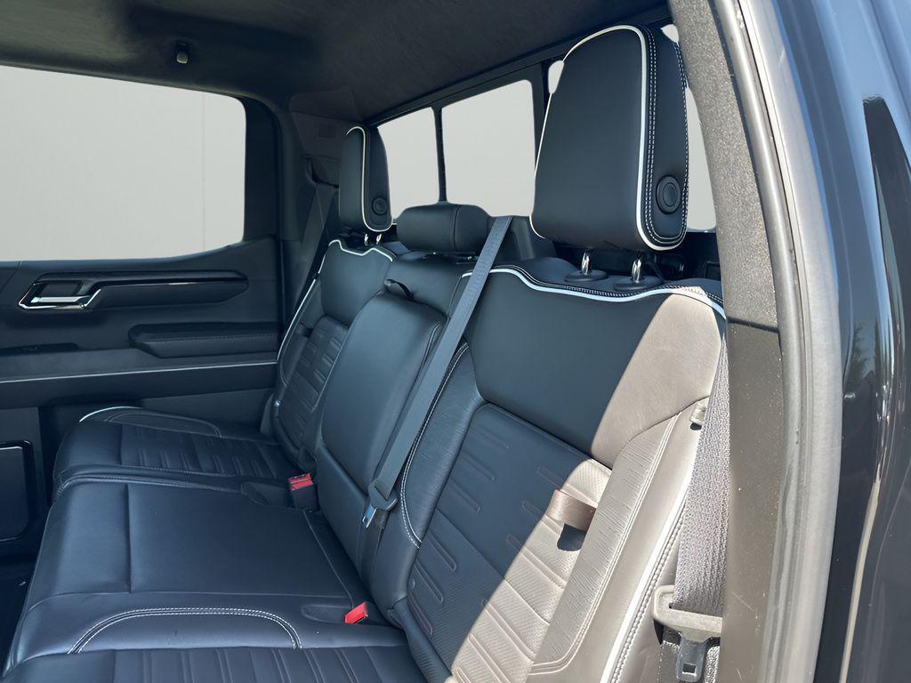 used 2022 GMC Sierra 1500 car, priced at $51,977