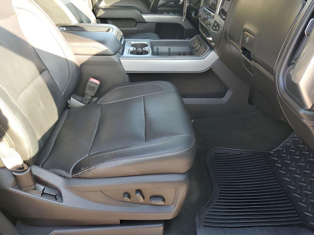 used 2015 Chevrolet Silverado 1500 car, priced at $27,556