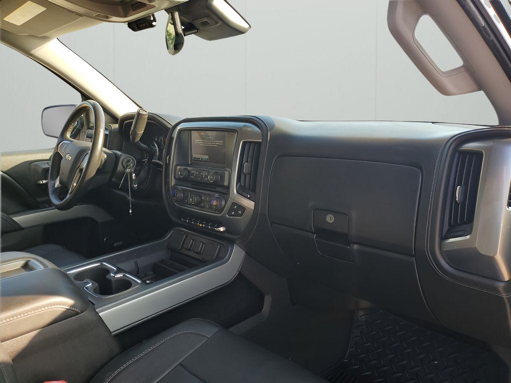 used 2015 Chevrolet Silverado 1500 car, priced at $27,556