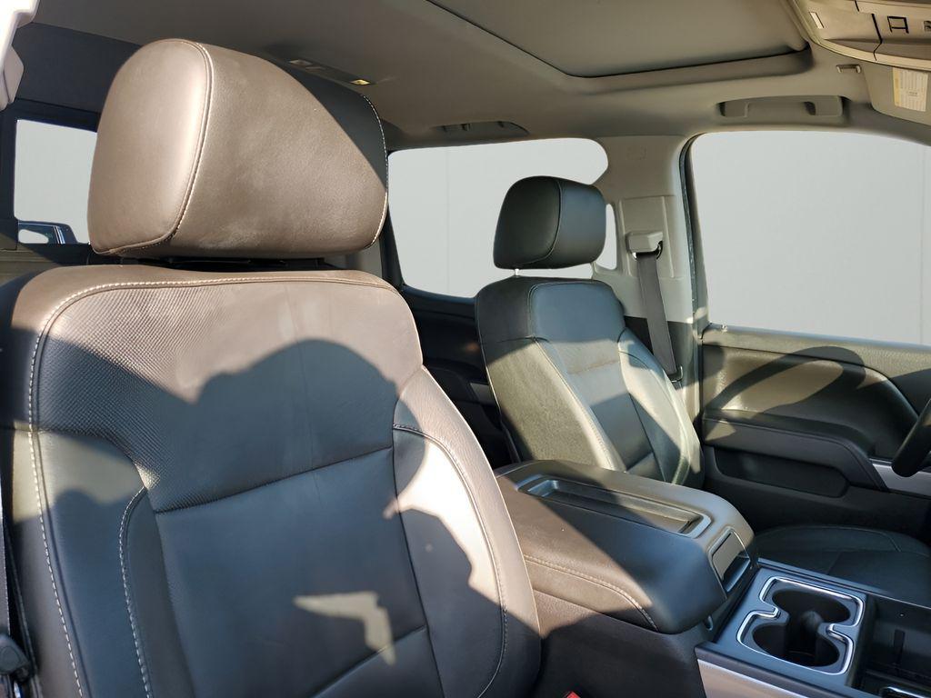 used 2015 Chevrolet Silverado 1500 car, priced at $27,556