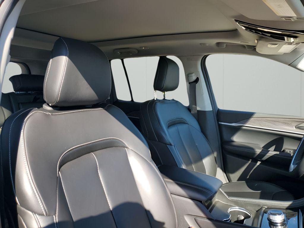 used 2024 Jeep Grand Cherokee car, priced at $34,977