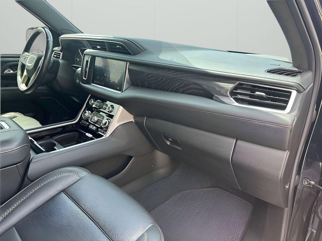 used 2021 GMC Yukon car, priced at $48,577