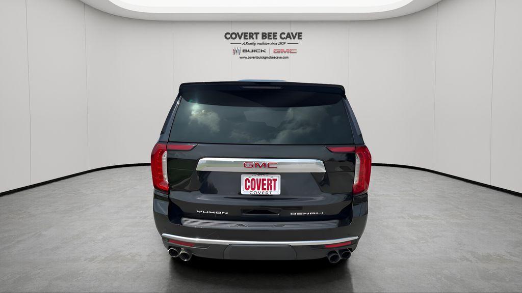 used 2021 GMC Yukon car, priced at $48,577