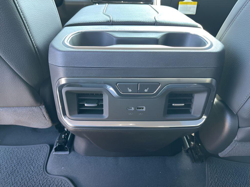 new 2025 GMC Sierra 1500 car, priced at $68,524