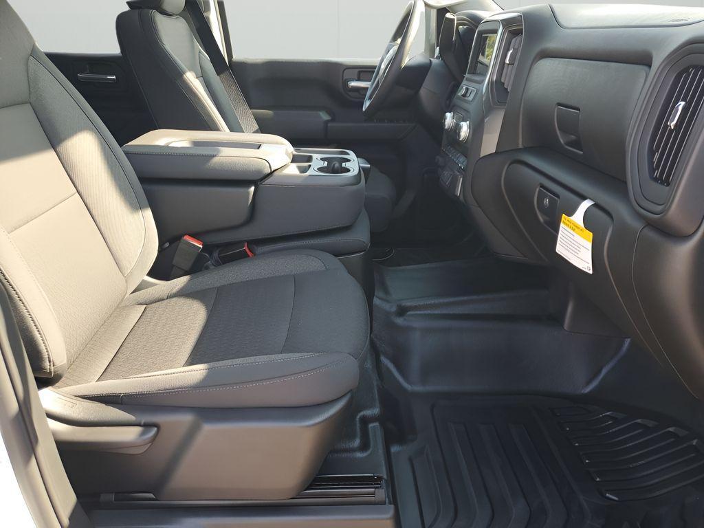 new 2025 GMC Sierra 2500 car, priced at $59,705